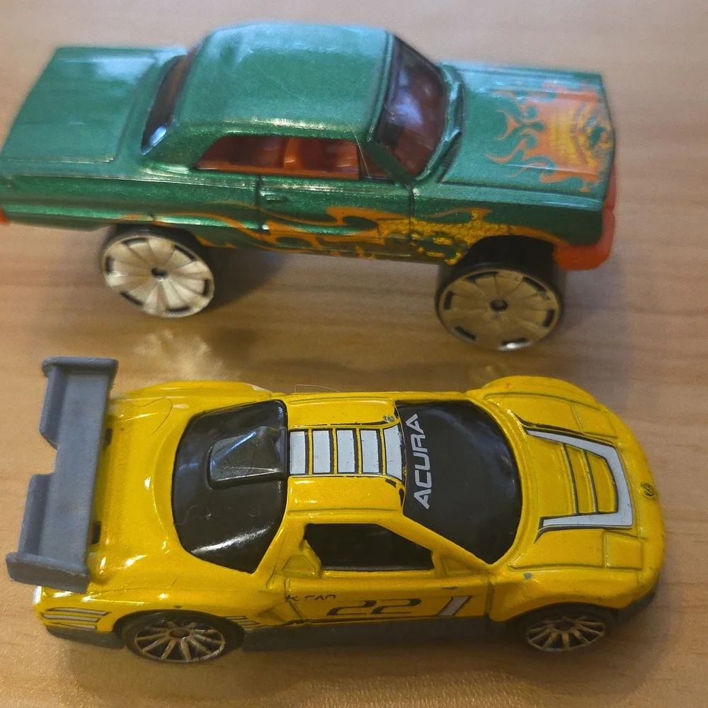 Acura & Impala Die-Cast Model Cars #4618